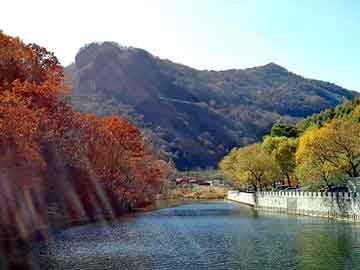 百度宝宝歌曲精选，虫儿飞，梦幻旋律引关注